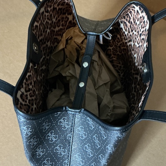 Guess Black and Red Logo Tote - Picture 4 of 11